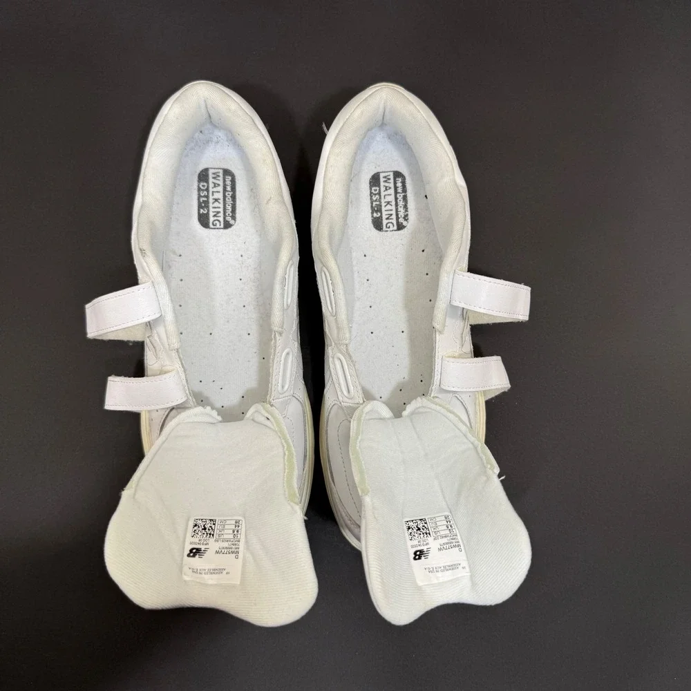 New Balance 577 Walking Shoes Mens 10 White Leather Hook Loop Strap MW577VW USA